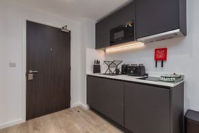 Spacious Studio Near City Centre