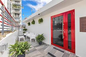 Red Door Inn
