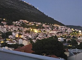 Penthouse Apartment Dijana