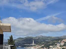 Penthouse Apartment Dijana