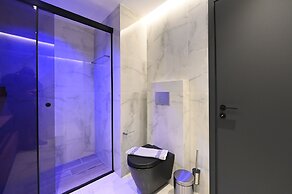 MGK Complex Suite With Private Pool Ligaria Made