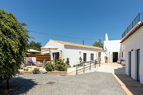 Alfarrobeiras Nature Agroturismo