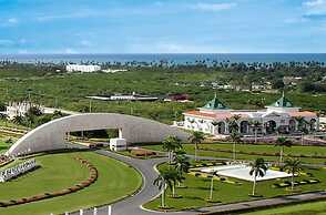 Elegant, Modern Style Villa in Playa Nueva Romana2