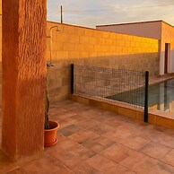 Chalet with Private Pool near Beach