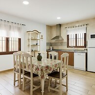 Chalet with Private Pool near Beach