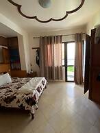 Vintage Seaview APT Full City Center