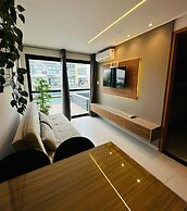 Piscina Privativa 03c Bela Vista by LP