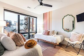 The Odyssey Apartments – by AvantStay Designer Stay in Midtown