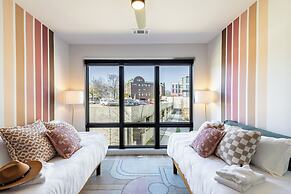 The Odyssey Apartments – by AvantStay Designer Stay in Midtown