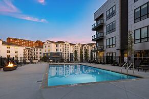 The Odyssey Apartments – by AvantStay Designer Stay in Midtown