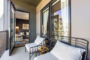 The Odyssey Apartments – by AvantStay Designer Stay in Midtown