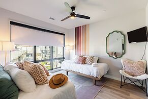 The Odyssey Apartments – by AvantStay Designer Stay in Midtown
