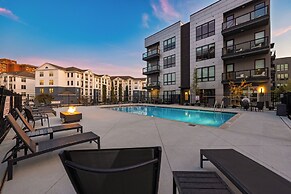 The Odyssey Apartments – by AvantStay Designer Stay in Midtown