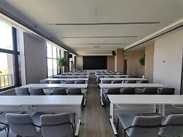 Changji Wanda Meihua Hotel