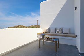 Cezaria Naxos Hotel