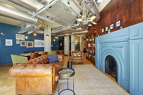 Smart Living in West London Student Studio