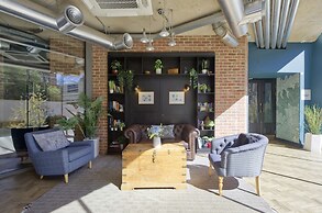 Smart Student Studio in West London