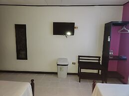 EL REY MOTEL & RESTAURANT