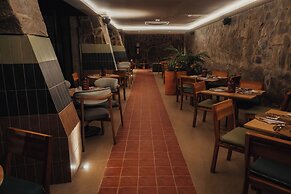 Perla Roca Hotel Boutique - Beach Front
