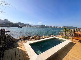 Perla Roca Hotel Boutique - Beach Front