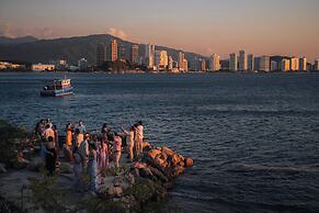 Perla Roca Hotel Boutique - Beach Front