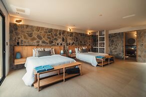 Perla Roca Hotel Boutique - Beach Front