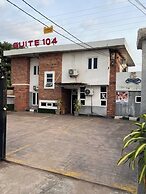 suite 104
