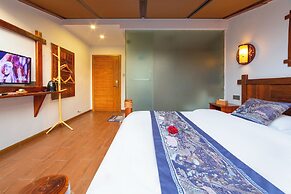 Zhangjiajie Xinghe Qingmeng Folk-style Inn