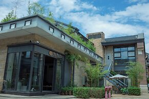 Phoenix Dragon M.I.C.E Hotel