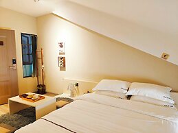 Phoenix Dragon M.I.C.E Hotel