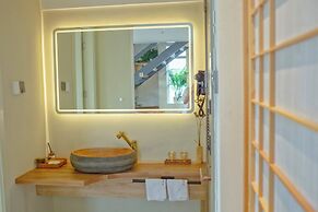 Phoenix Dragon M.I.C.E Hotel