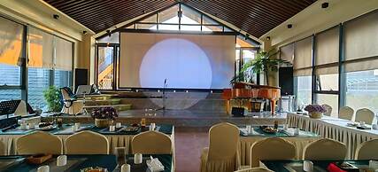 Phoenix Dragon M.I.C.E Hotel