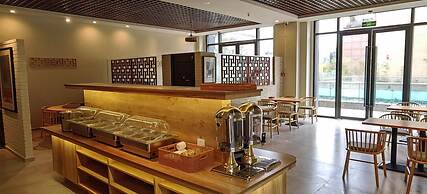 Phoenix Dragon M.I.C.E Hotel