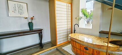 Phoenix Dragon M.I.C.E Hotel