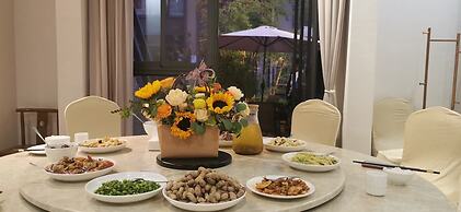 Phoenix Dragon M.I.C.E Hotel