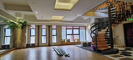 Phoenix Dragon M.I.C.E Hotel