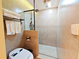 Phoenix Dragon M.I.C.E Hotel