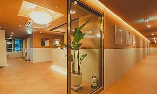 Cheonan Buldang Hound Hotel