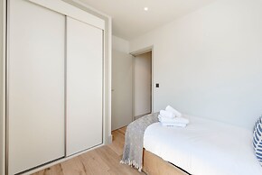 Refined London Haven
