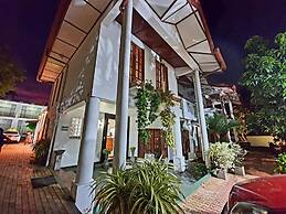 Salubrious Resort