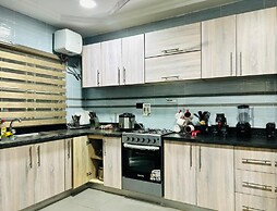T-Roys Apartments