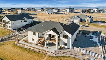 Bridle Ridge Retreat Modern Comfort, Open Views