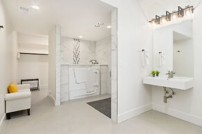 Bridle Ridge Retreat Modern Comfort, Open Views