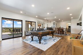 Bridle Ridge Retreat Modern Comfort, Open Views