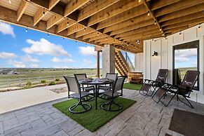 Bridle Ridge Retreat Modern Comfort, Open Views