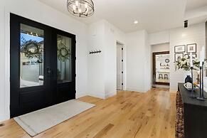 Bridle Ridge Retreat Modern Comfort, Open Views