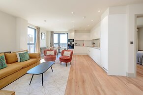 Bright Modern Retreat