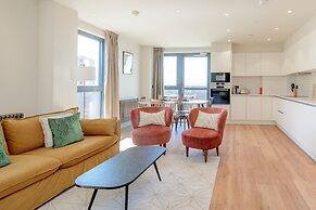 Bright Modern Retreat