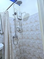 Mangotree Apartel & Resor