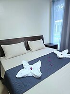 Mangotree Apartel & Resor